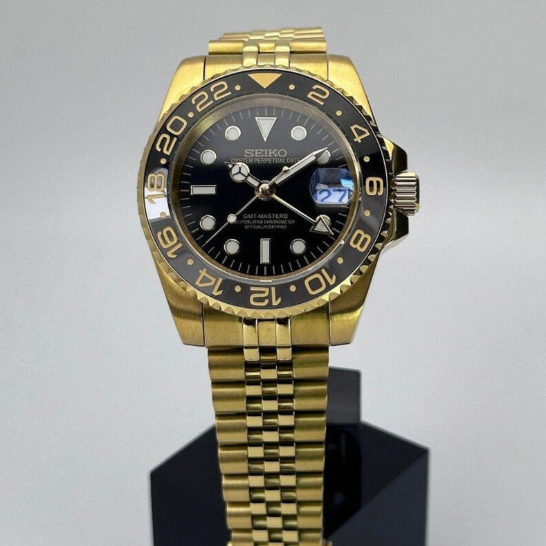 SEIKO MOD GMT | GOLD BRUCE WAYNE