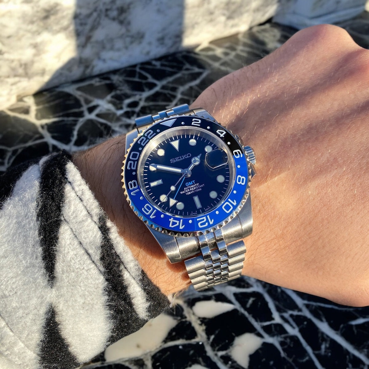 SEIKO MOD Submariner Batman