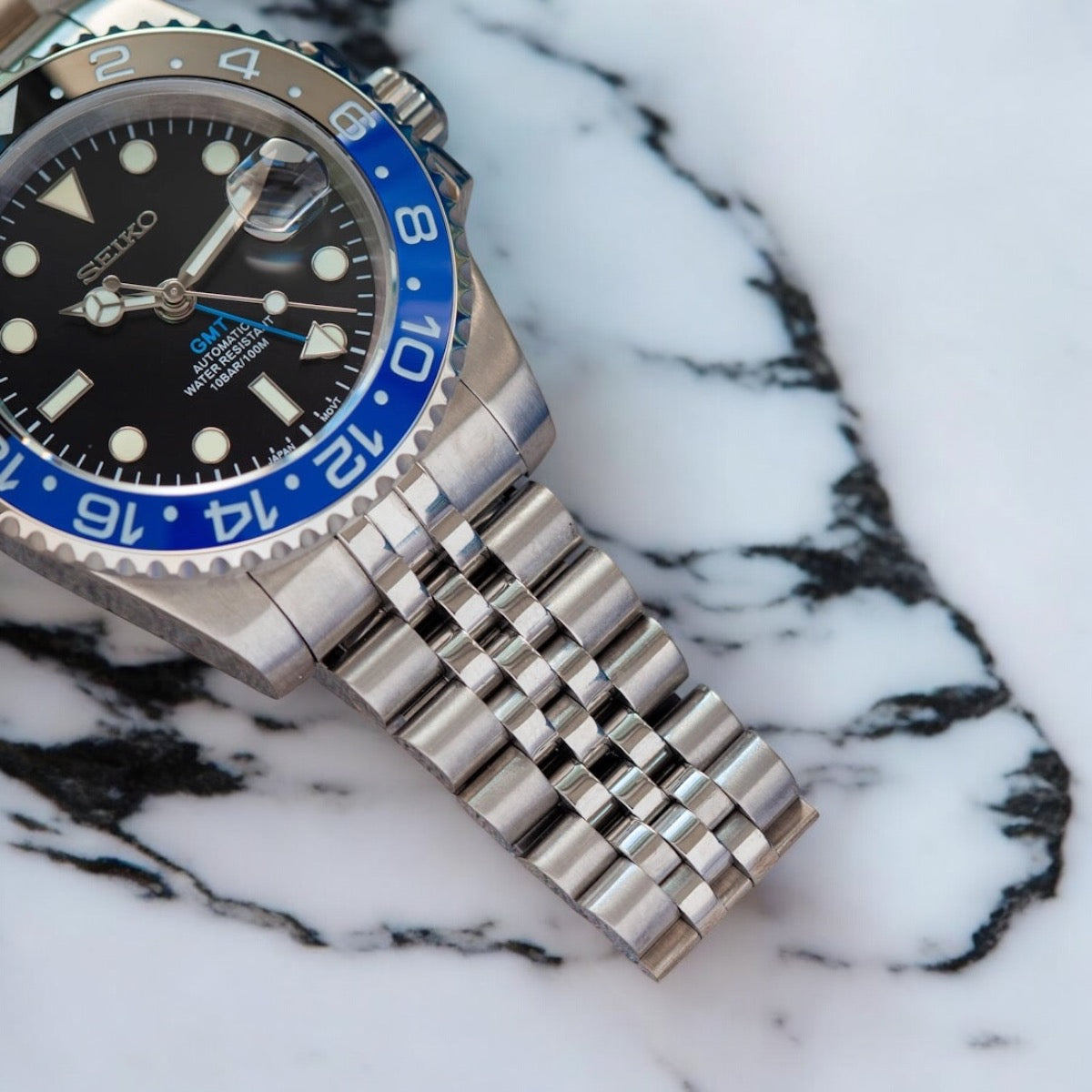 SEIKO MOD Submariner Batman