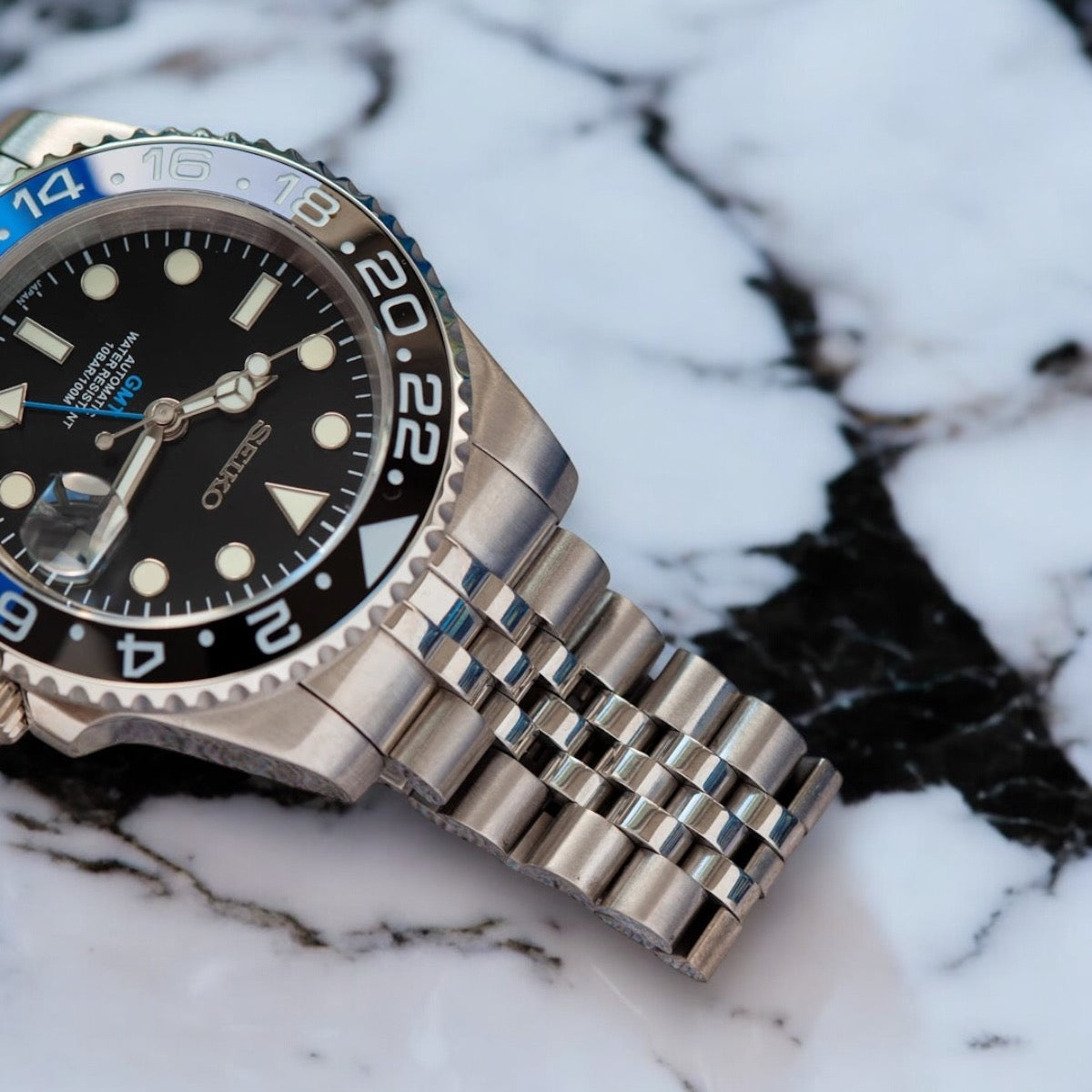 SEIKO MOD Submariner Batman