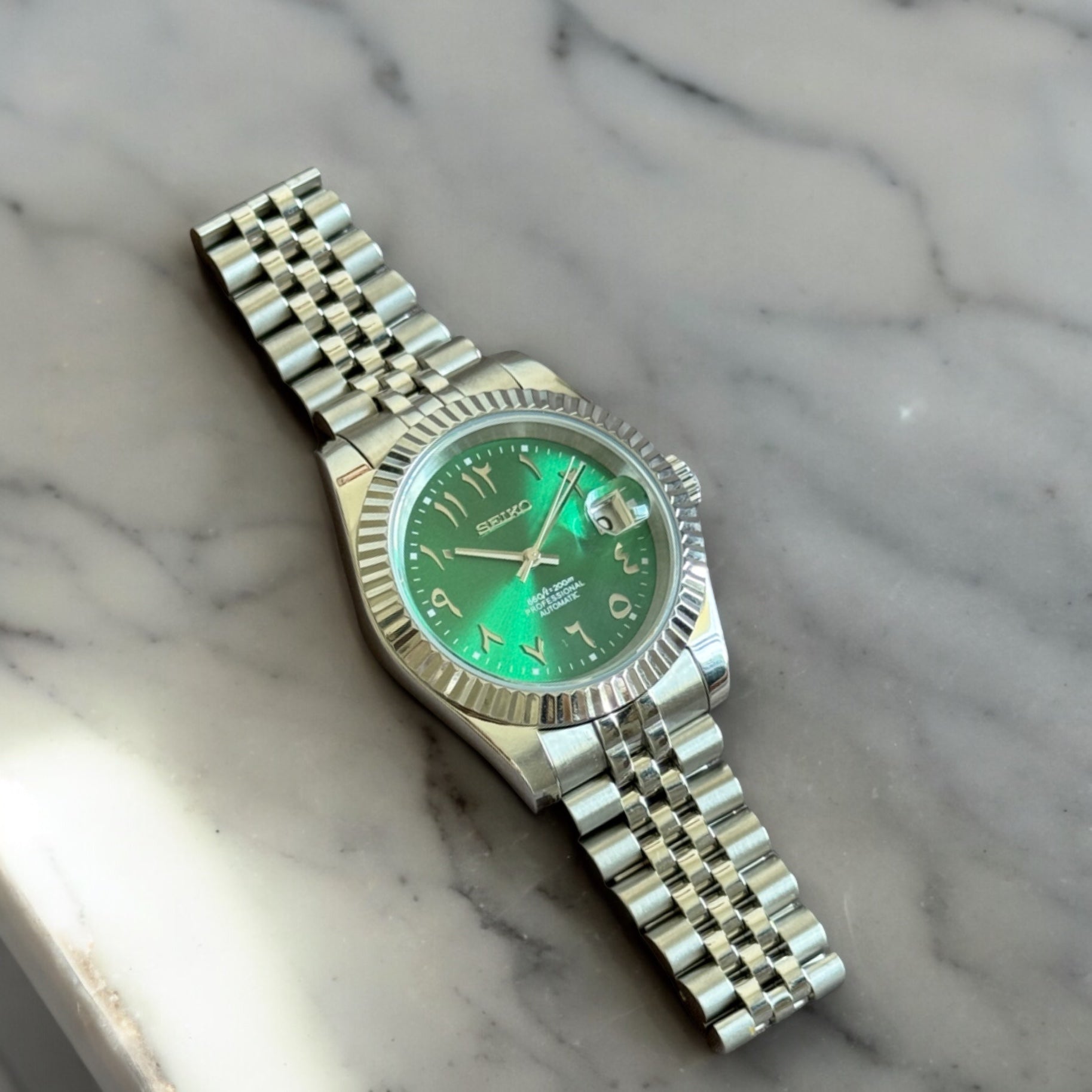 SEIKO MOD | DATEJUST | ARABIC DIAL | GREEN – ADWATCH.CA